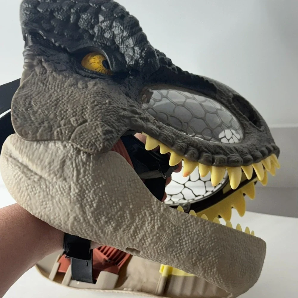 Jurassic World Dominion‎ Chomp N Roar Tyrannosaurus T Rex Dinosaur Mask